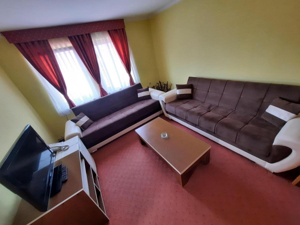 Motel Tiron Kakanj Extérieur photo