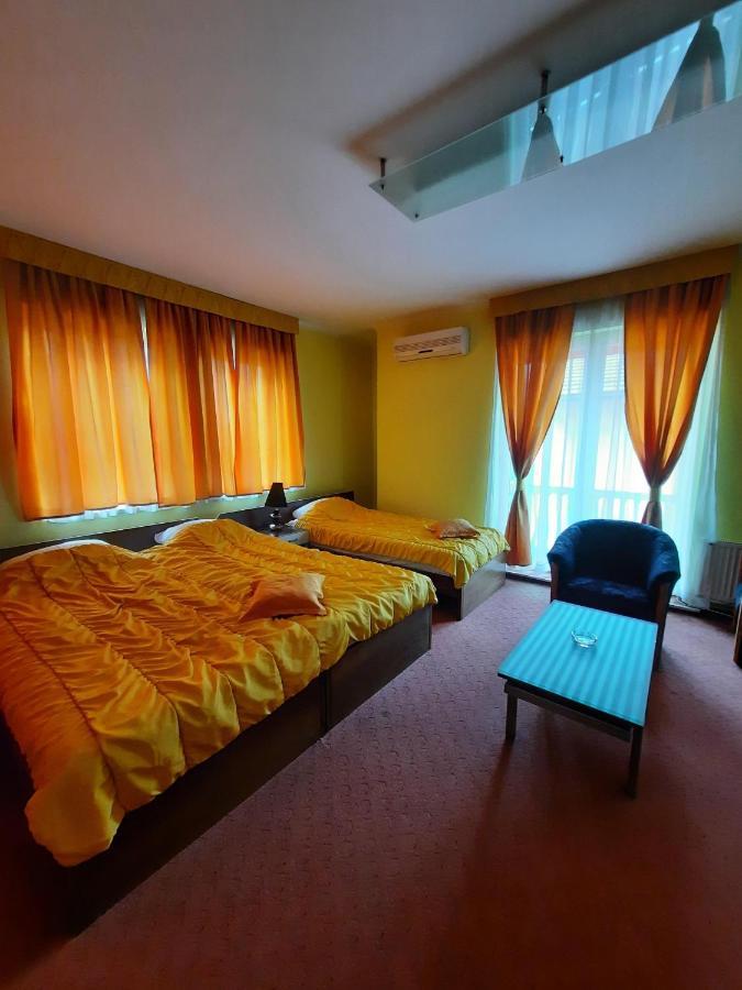 Motel Tiron Kakanj Extérieur photo