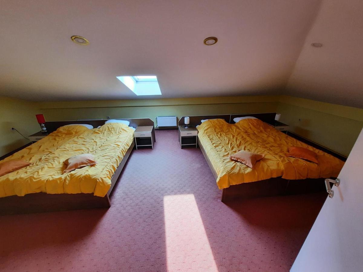 Motel Tiron Kakanj Extérieur photo