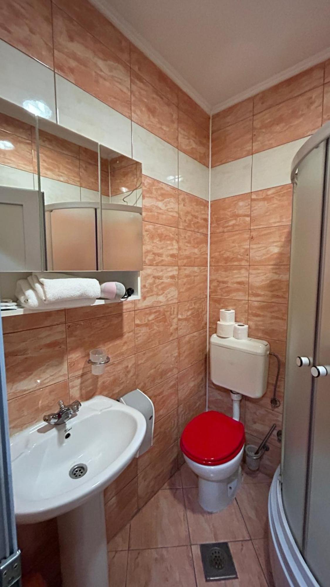 Motel Tiron Kakanj Extérieur photo